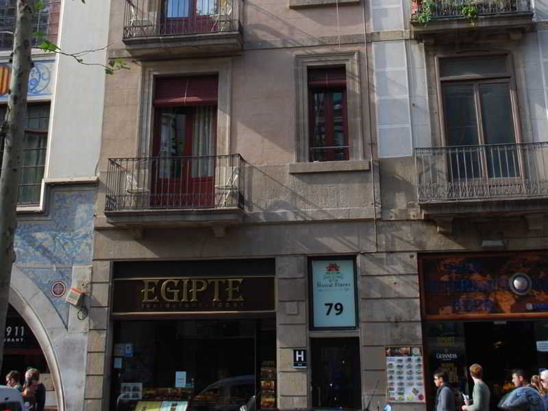 Affittacamere Flores Ramblas 2*